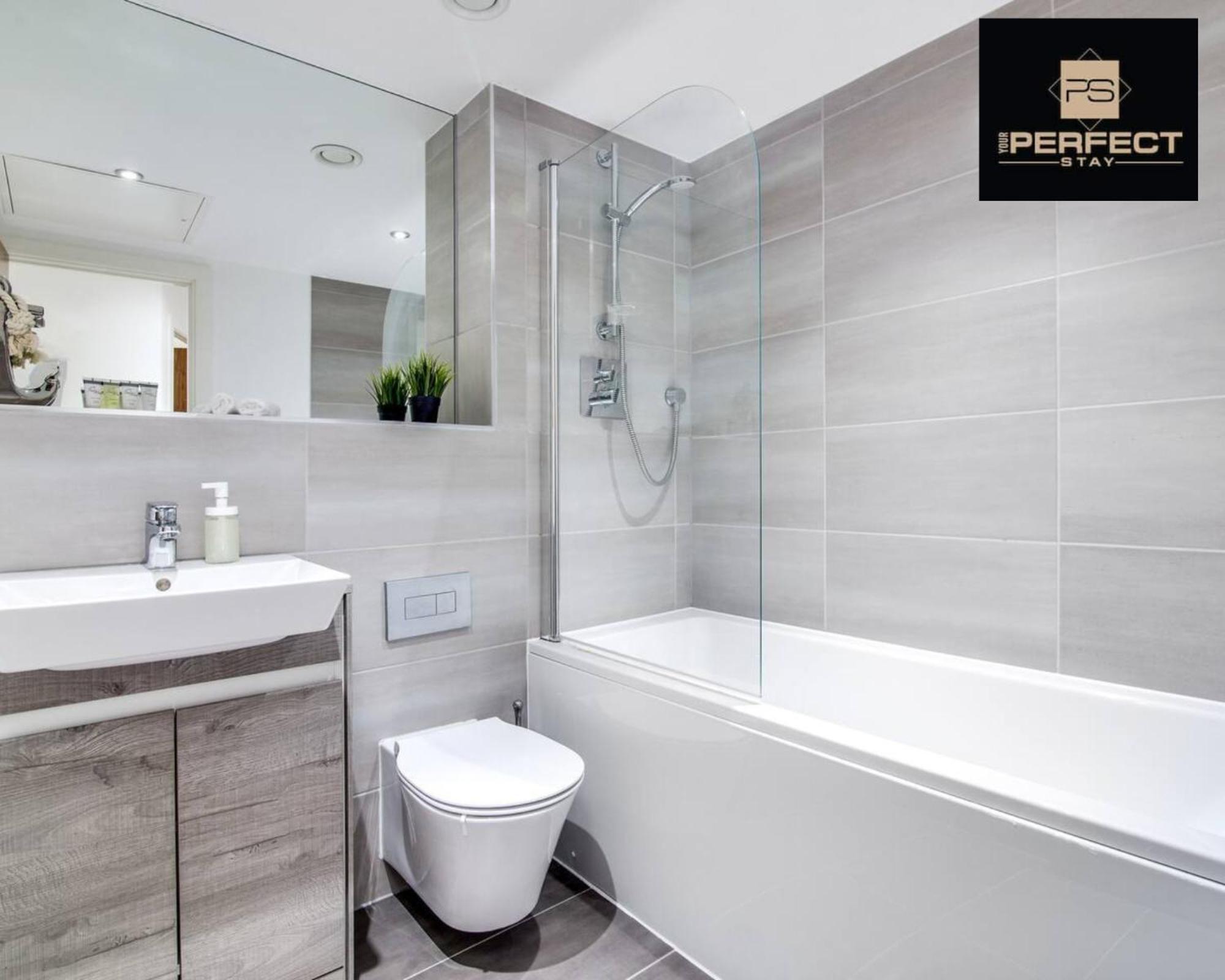 Luxe Modern Apartment By Your Perfect Stay Short Lets Birmingham Exterior foto